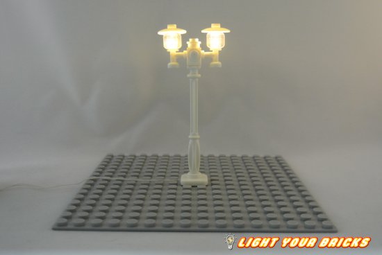Strassenlaterne 2-flammig Lichtfarbe gelb